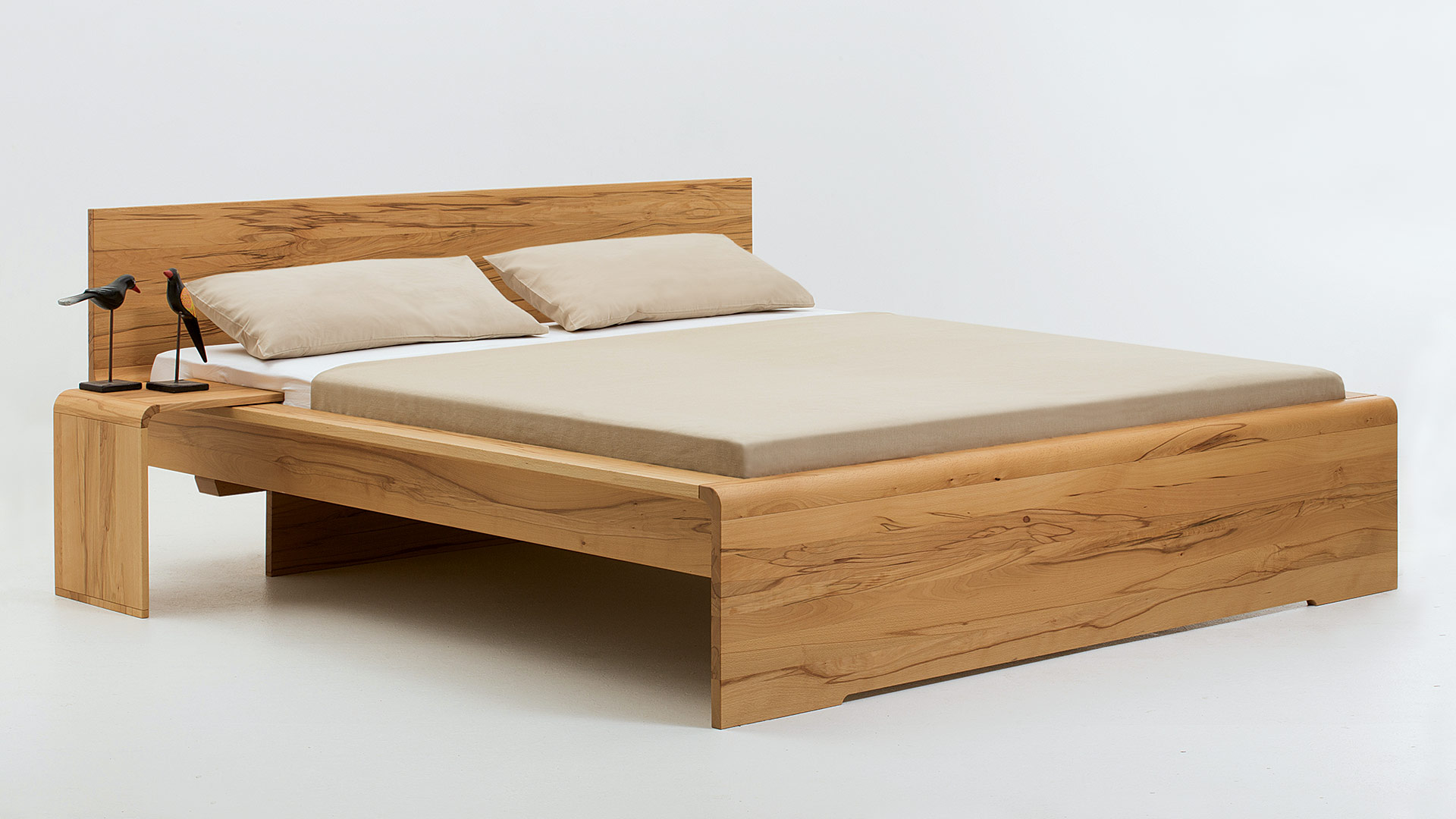 Einzelbett und Doppelbett "Calamona"