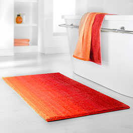 Badezimmerteppich mit Farbverlauf in rot-orange