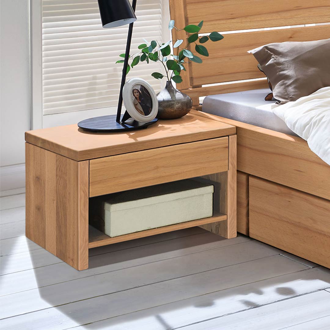 Nachttisch "Alexandria" | Kiefer, gelaugt/geölt | Kiefer geölt | Bio-Material | Handgefertigt | ohne Schublade | schadstoffgeprüft | Nachttische