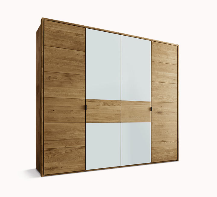 Massivholz Kleiderschrank Bellavista, 4-Türer aus Wildeiche mit Passepartout Massivholz Kleiderschrank Bellavista, 4-Türer aus Wildeiche mit Passepartout