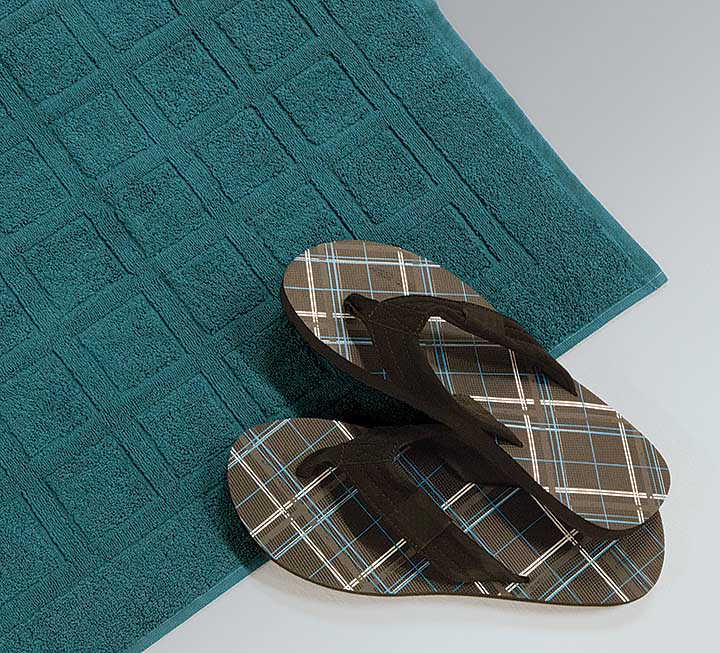 Badematte in klassischem Design - hier in Farbe petrol Badematte in klassischem Design - hier in Farbe petrol
